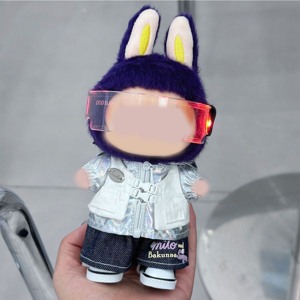 17CM Dolls for clothes first and third generation standing dolls clothes little Milan vinyl doll clothes trendy laser suit